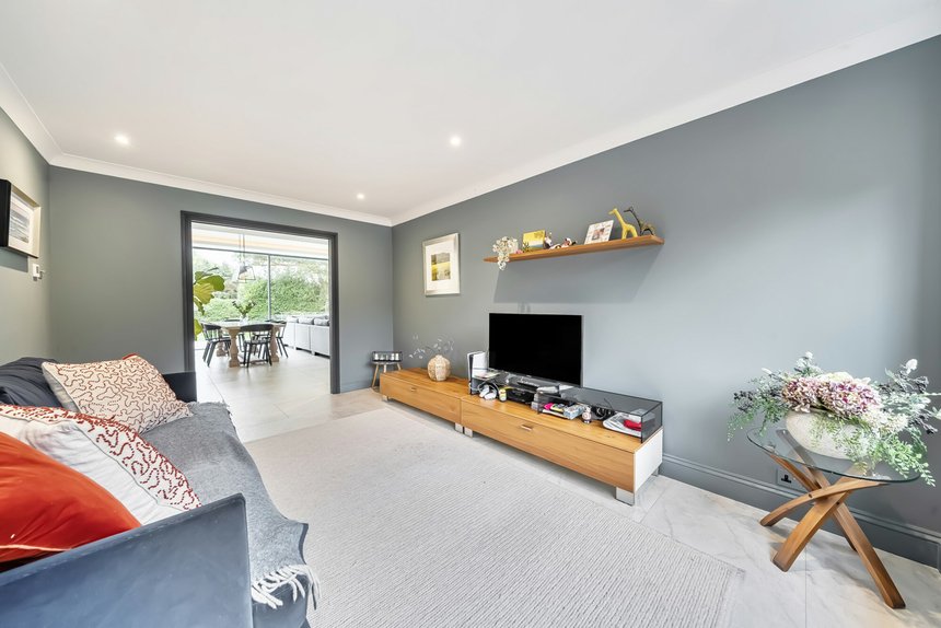 for sale mill lane london 59914 - Gibbs Gillespie