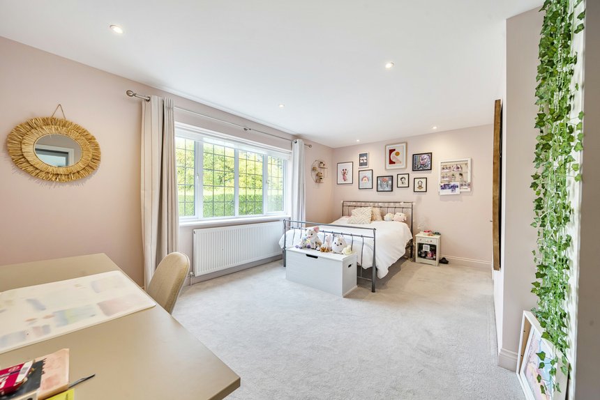 for sale mill lane london 59914 - Gibbs Gillespie