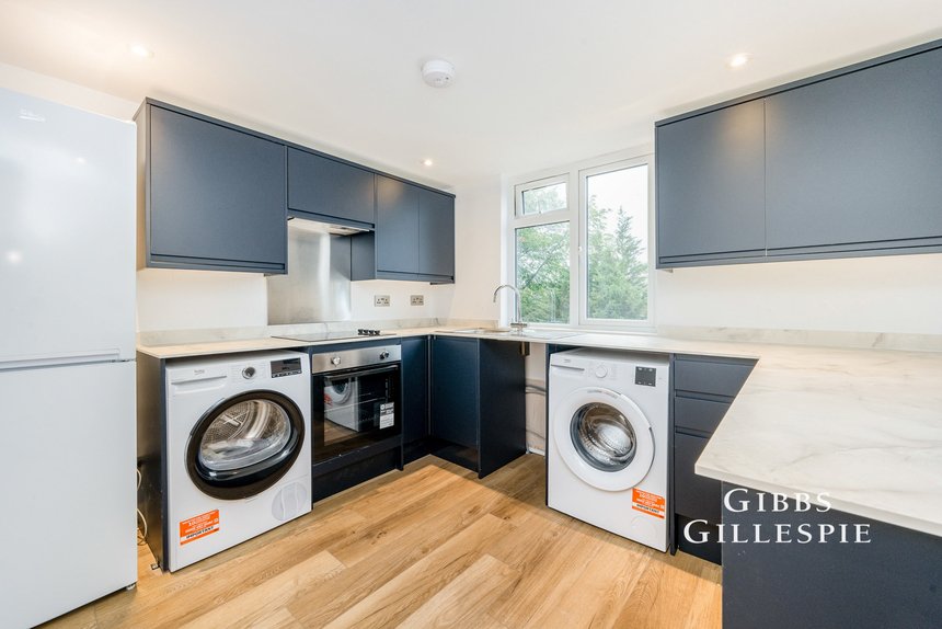 to let thomson road london 59919 - Gibbs Gillespie