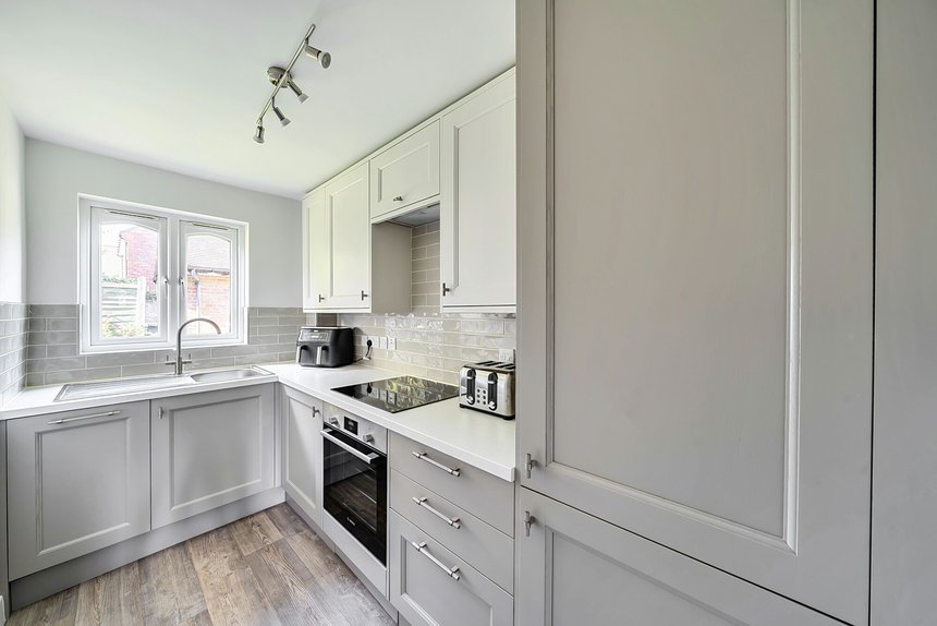 for sale solesbridge lane london 59963 - Gibbs Gillespie