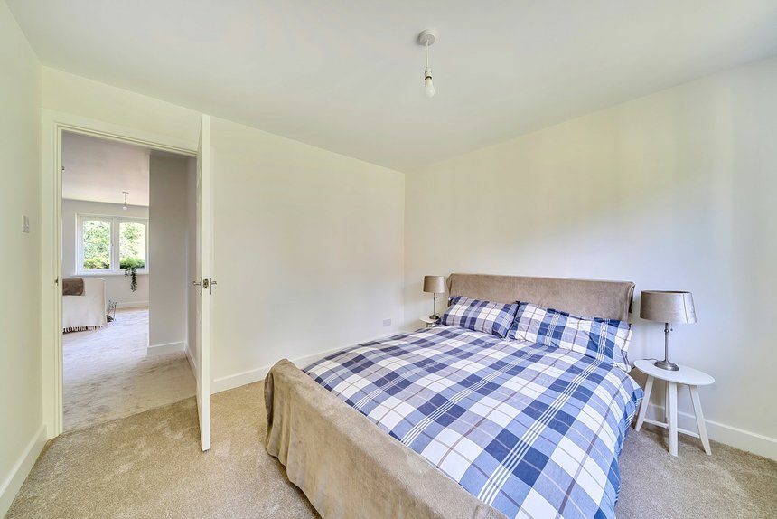 for sale solesbridge lane london 59963 - Gibbs Gillespie