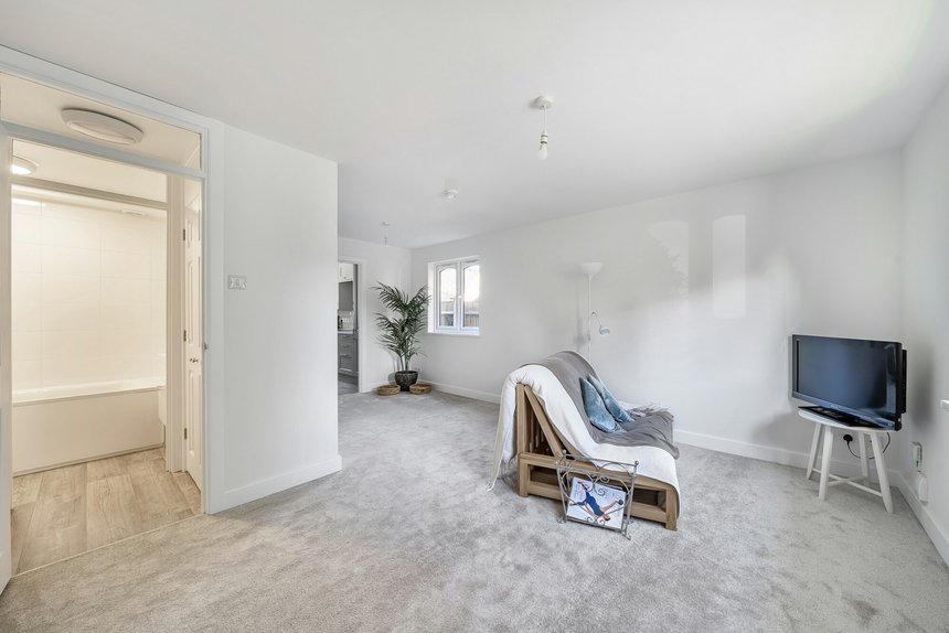 for sale solesbridge lane london 59963 - Gibbs Gillespie