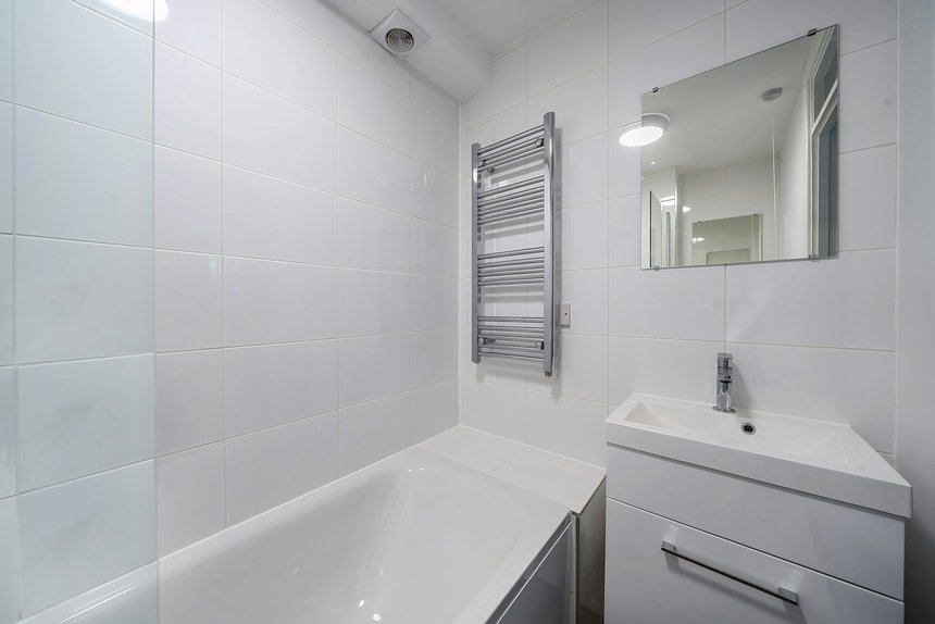 for sale solesbridge lane london 59963 - Gibbs Gillespie