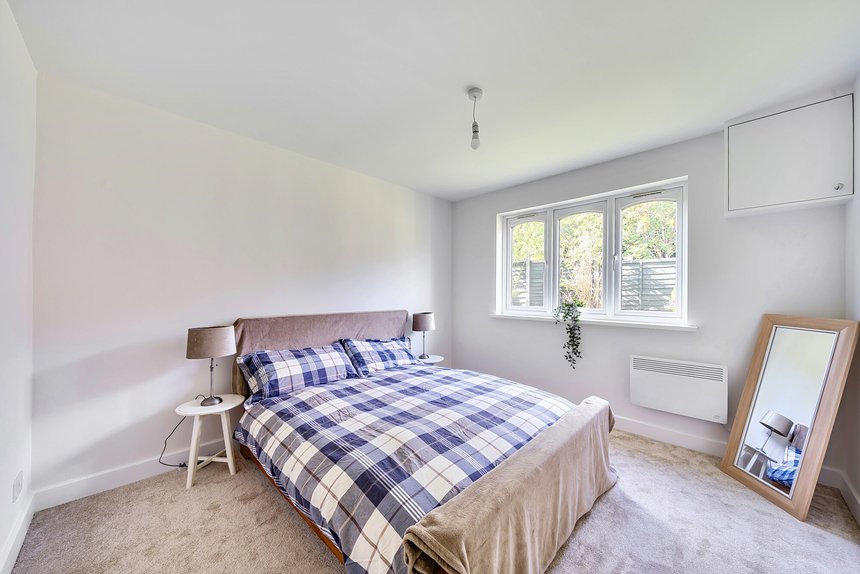 for sale solesbridge lane london 59963 - Gibbs Gillespie