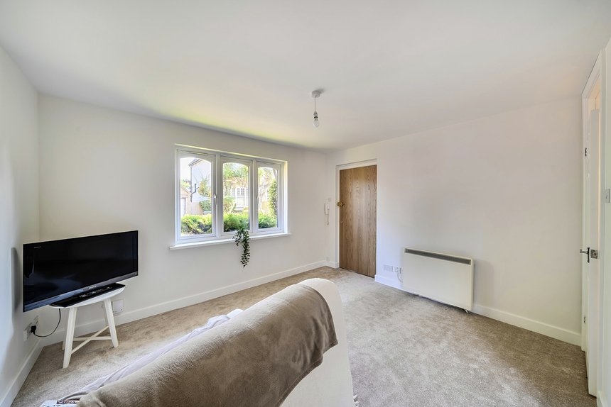 for sale solesbridge lane london 59963 - Gibbs Gillespie