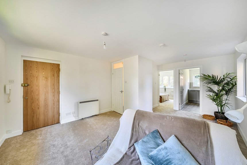for sale solesbridge lane london 59963 - Gibbs Gillespie