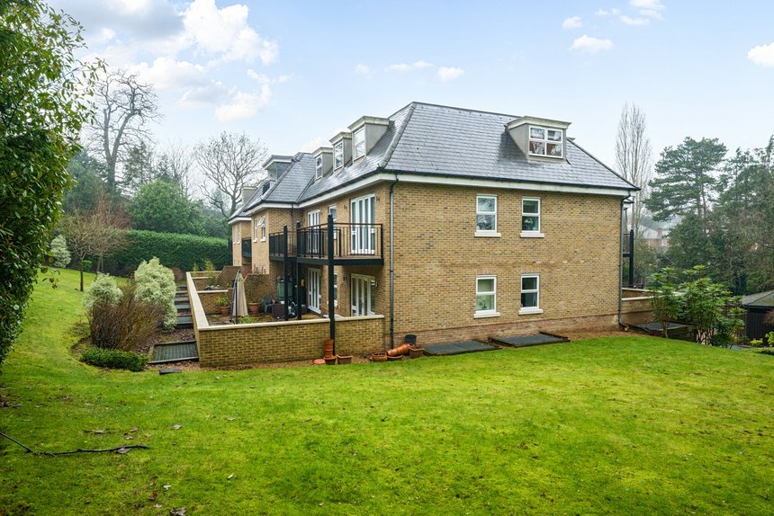 for sale south park london 60281 - Gibbs Gillespie