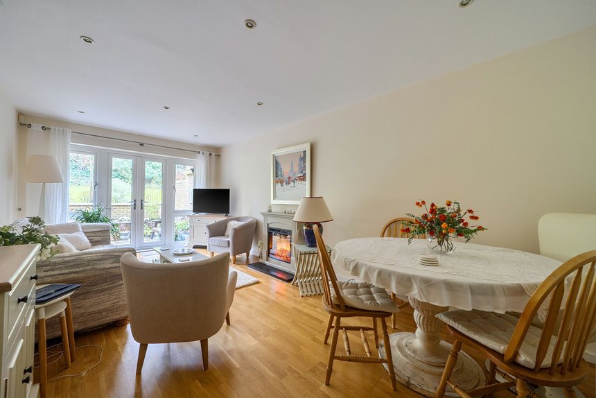 for sale south park london 60281 - Gibbs Gillespie