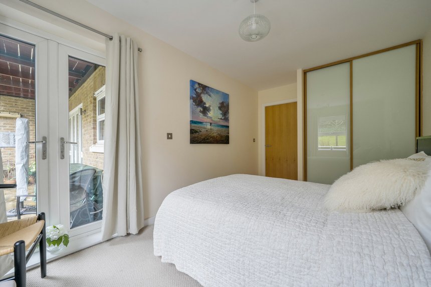 for sale south park london 60281 - Gibbs Gillespie