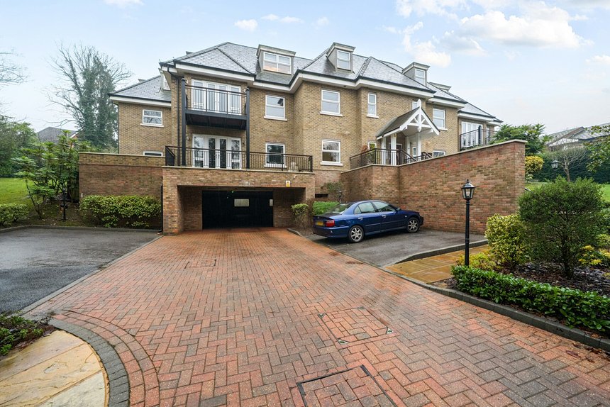for sale south park london 60281 - Gibbs Gillespie