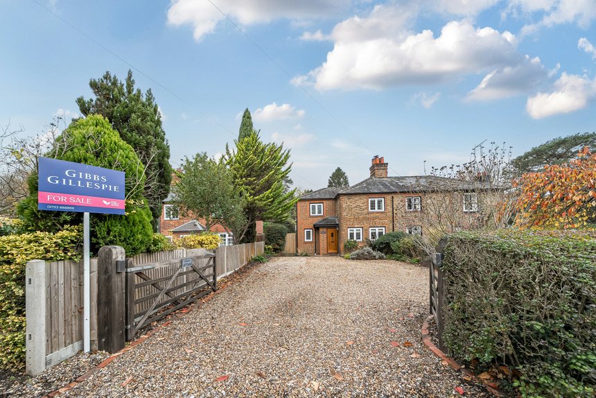 for sale gerrards cross road london 60290 - Gibbs Gillespie