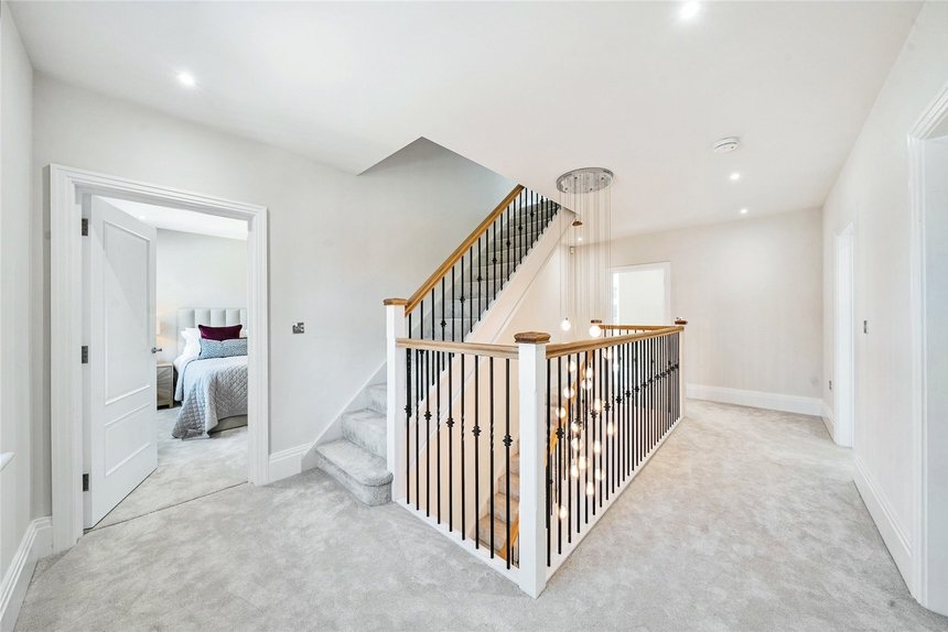 for sale claremont place london 60331 - Gibbs Gillespie