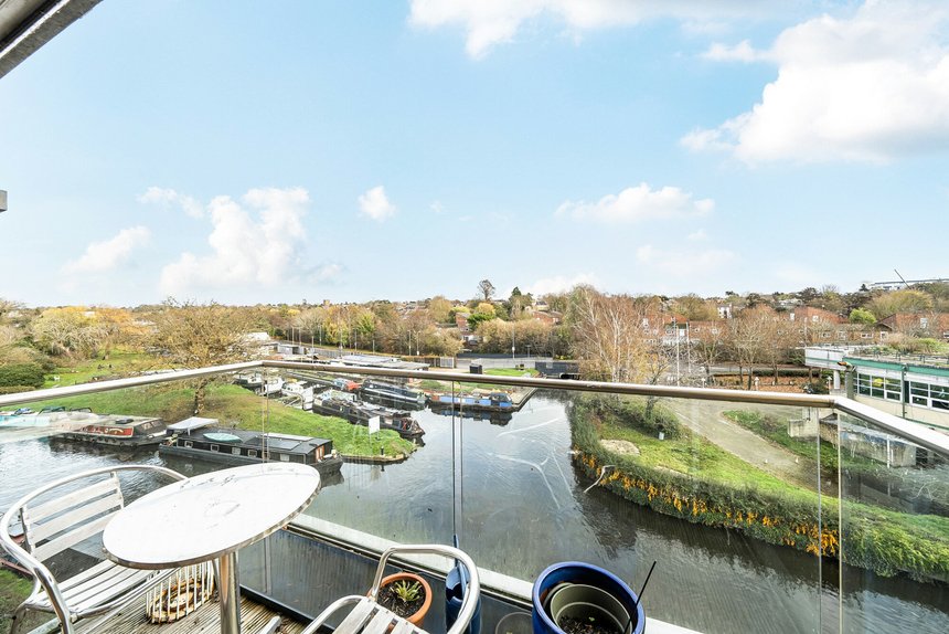 for sale kings mill way london 60576 - Gibbs Gillespie