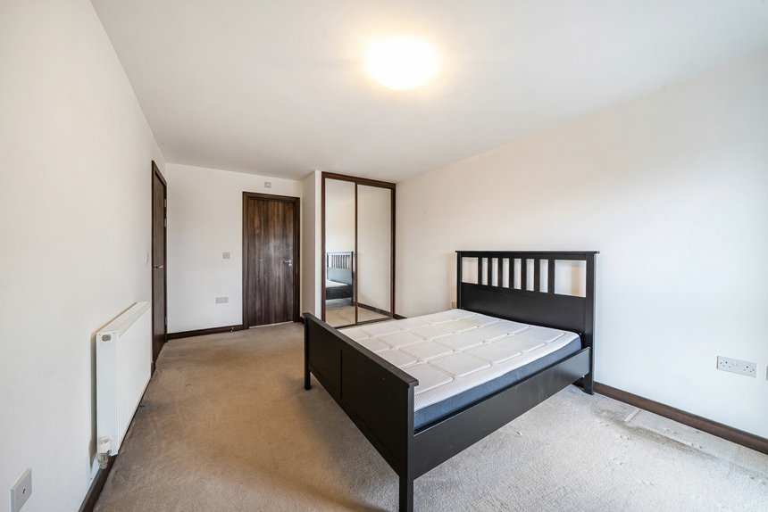 for sale kings mill way london 60576 - Gibbs Gillespie