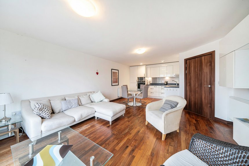 for sale kings mill way london 60576 - Gibbs Gillespie