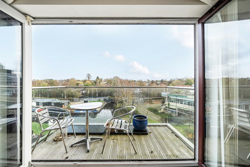 for sale kings mill way london 60576 - Gibbs Gillespie