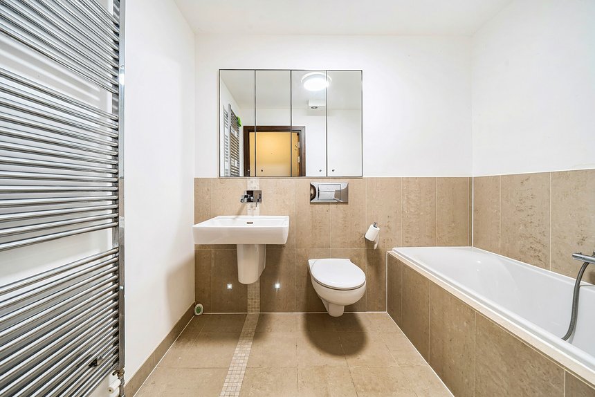 for sale kings mill way london 60576 - Gibbs Gillespie