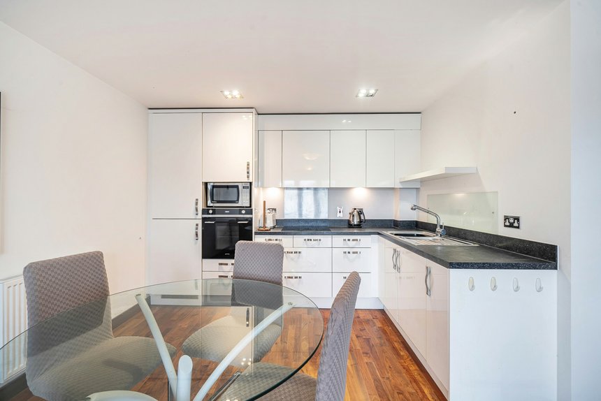 for sale kings mill way london 60576 - Gibbs Gillespie