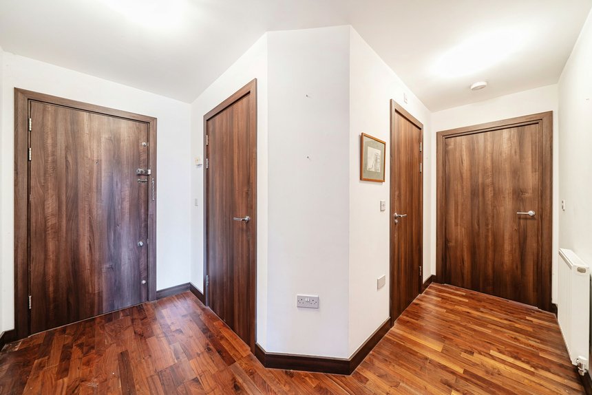for sale kings mill way london 60576 - Gibbs Gillespie