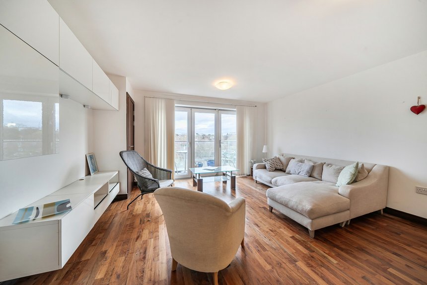 for sale kings mill way london 60576 - Gibbs Gillespie