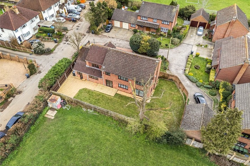 for sale knighton way lane london 60653 - Gibbs Gillespie