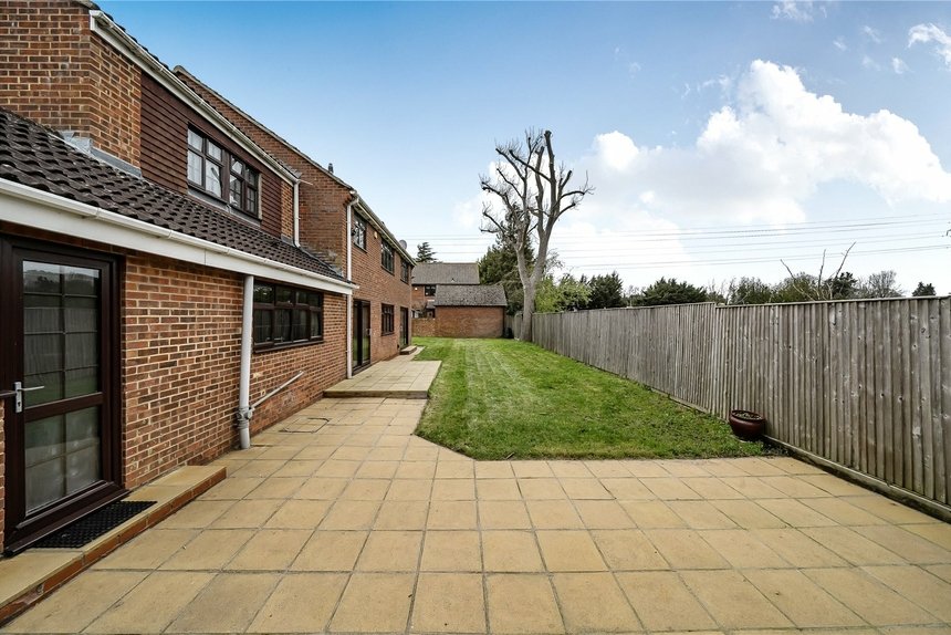 for sale knighton way lane london 60653 - Gibbs Gillespie