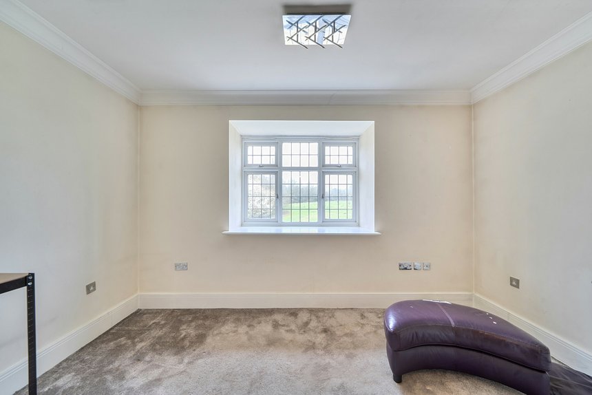 for sale augustus close london 60802 - Gibbs Gillespie