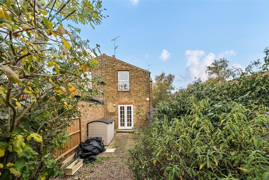 under offer myddleton road london 60823 - Gibbs Gillespie