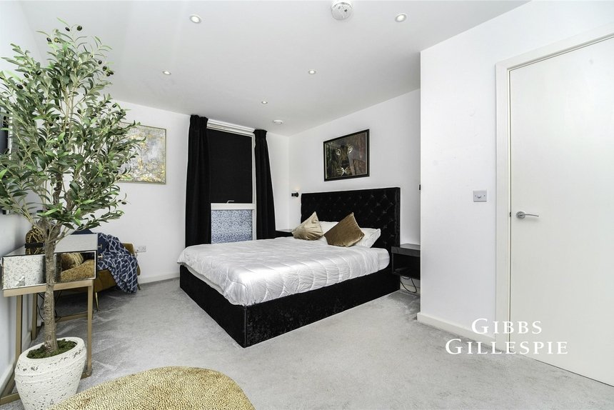 to let ealing road london 61542 - Gibbs Gillespie