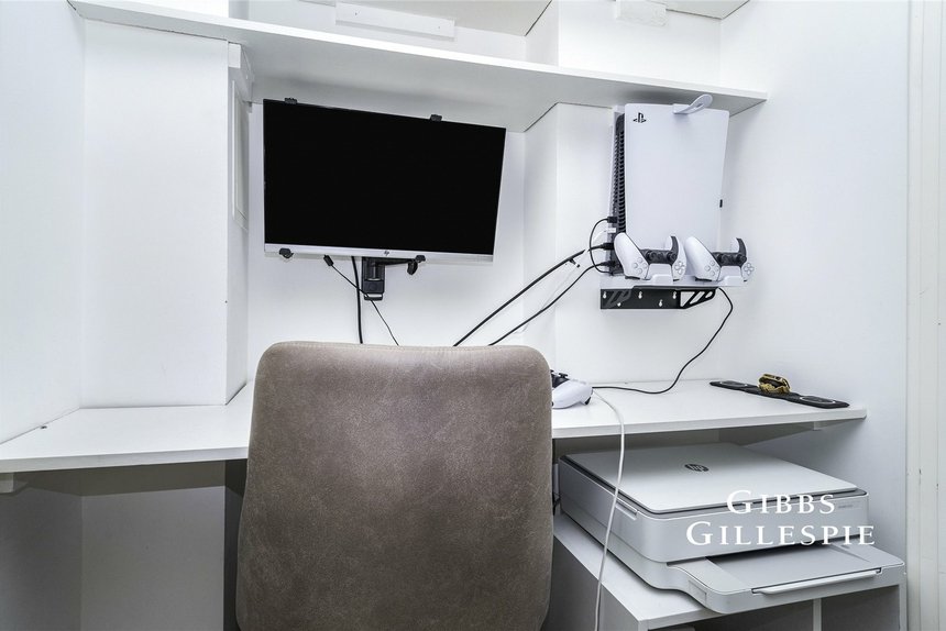 to let ealing road london 61542 - Gibbs Gillespie