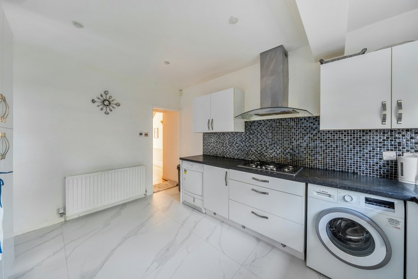 for sale central avenue london 61653 - Gibbs Gillespie