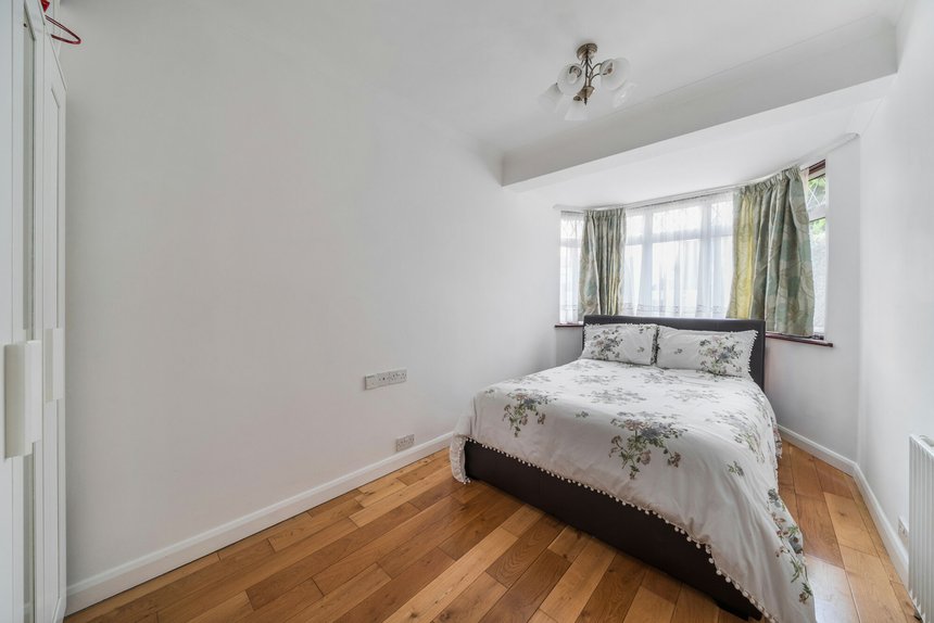 for sale central avenue london 61653 - Gibbs Gillespie