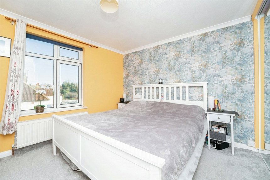 let agreed manor waye london 61760 - Gibbs Gillespie