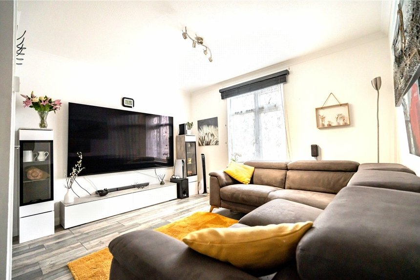 let agreed manor waye london 61760 - Gibbs Gillespie