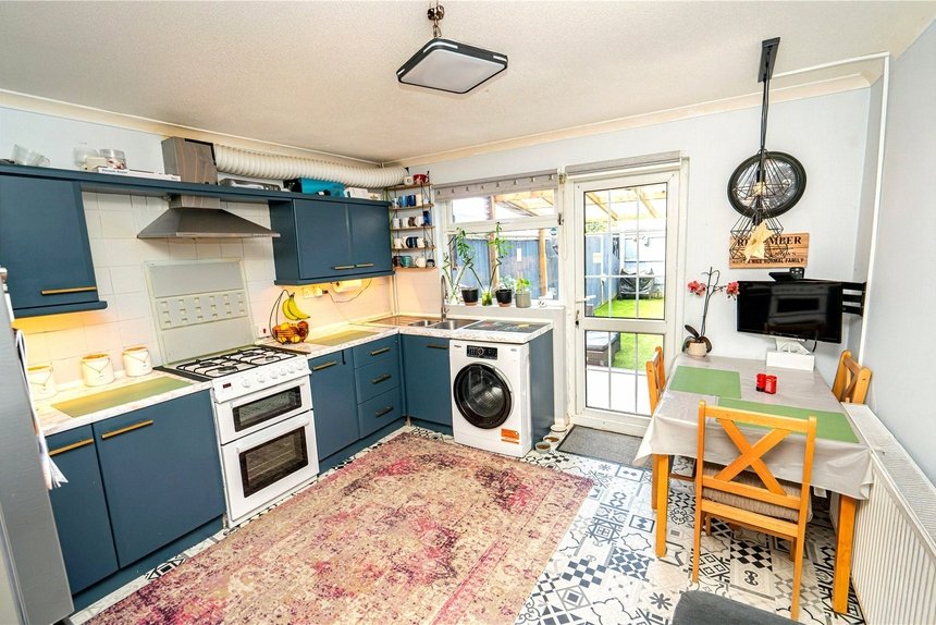 let agreed manor waye london 61760 - Gibbs Gillespie