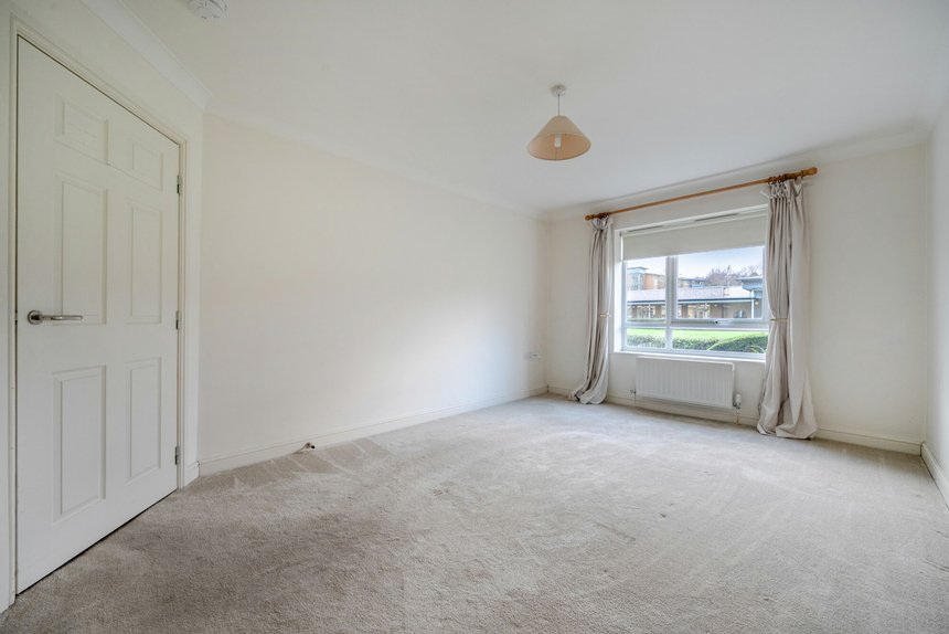 for sale patrons way east london 61828 - Gibbs Gillespie