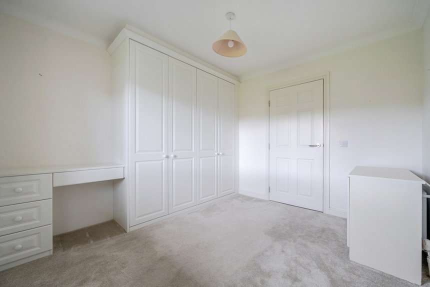 for sale patrons way east london 61828 - Gibbs Gillespie