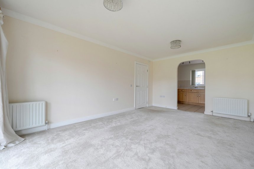 for sale patrons way east london 61828 - Gibbs Gillespie