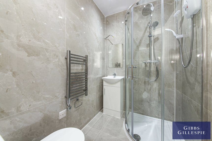 to let oak gardens london 61897 - Gibbs Gillespie