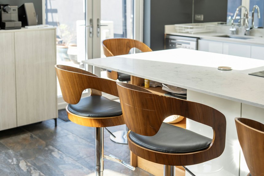 for sale parkside way london 61905 - Gibbs Gillespie