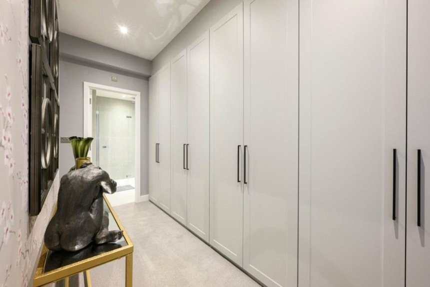 for sale millside grange london 62867 - Gibbs Gillespie