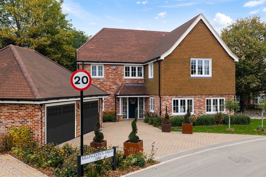 for sale millside grange london 62867 - Gibbs Gillespie