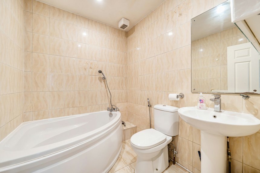 for sale kingshill avenue london 62931 - Gibbs Gillespie