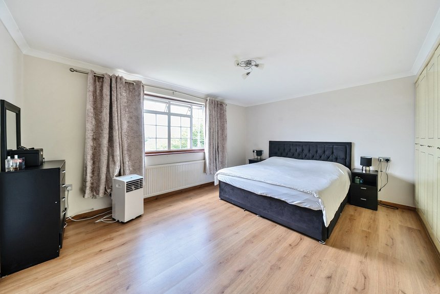for sale shefton rise london 63 - Gibbs Gillespie