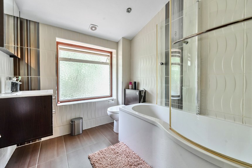 for sale shefton rise london 63 - Gibbs Gillespie