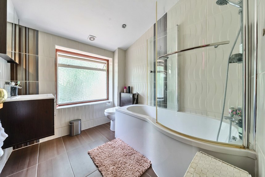 for sale shefton rise london 63 - Gibbs Gillespie