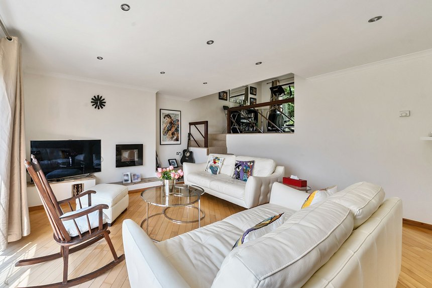 for sale shefton rise london 63 - Gibbs Gillespie