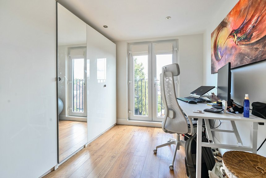 for sale shefton rise london 63 - Gibbs Gillespie