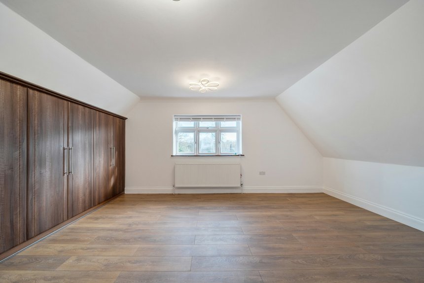 for sale willow crescent east london 63293 - Gibbs Gillespie