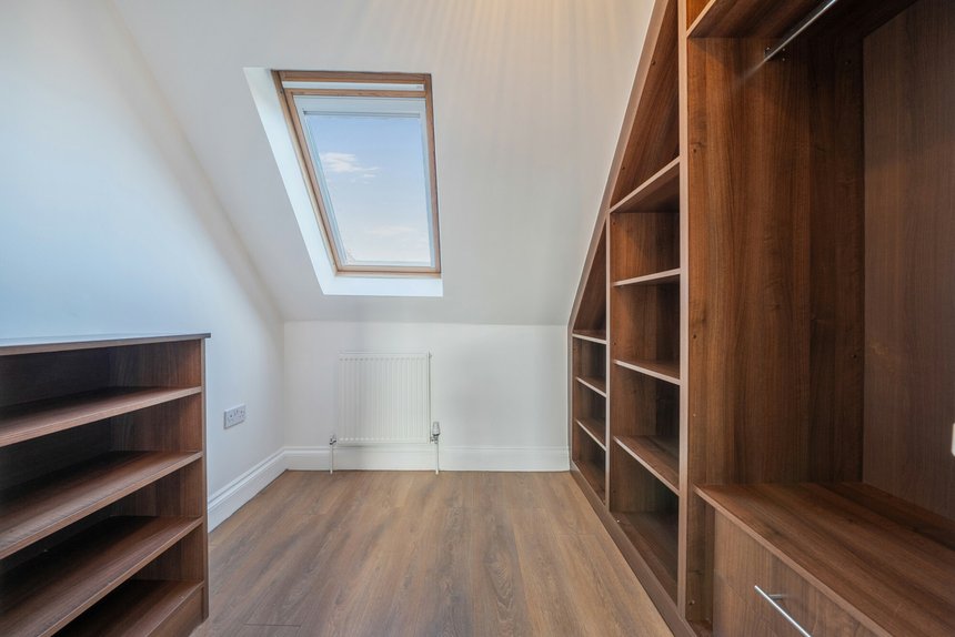 for sale willow crescent east london 63293 - Gibbs Gillespie